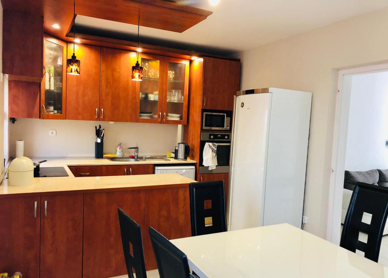Akacvirag Apartman Apartment Siofok Bagian luar foto
