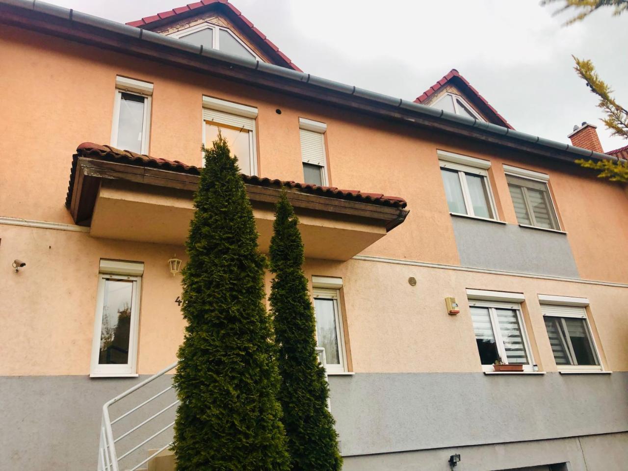 Akacvirag Apartman Apartment Siofok Bagian luar foto