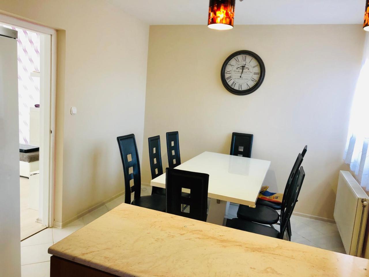 Akacvirag Apartman Apartment Siofok Bagian luar foto